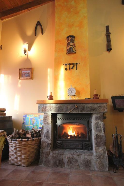 Casa Rural Luna Rosa Lancharejo Eksteriør bilde